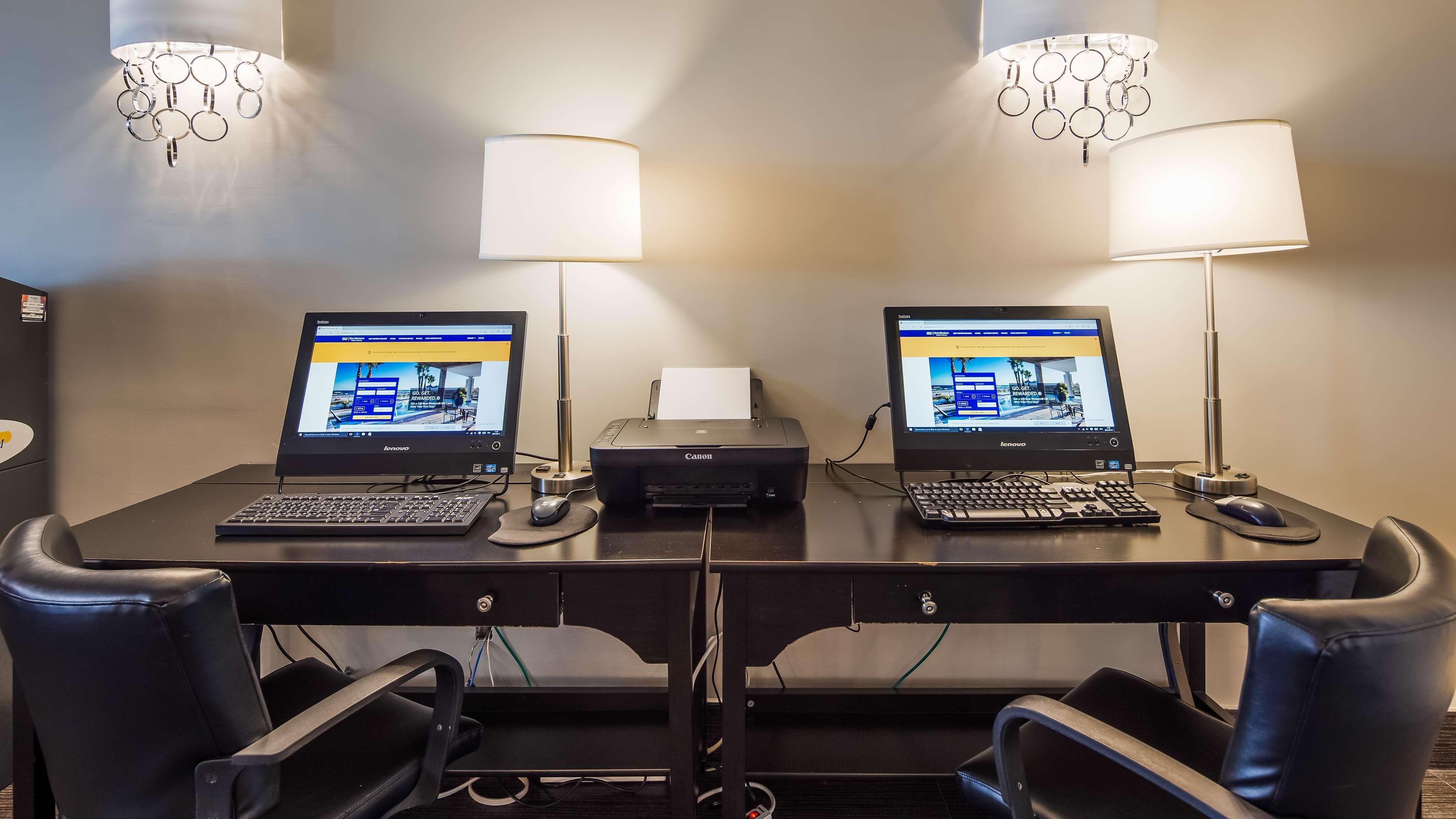 Best Western Laval-Montreal & Conference Centre Екстер'єр фото