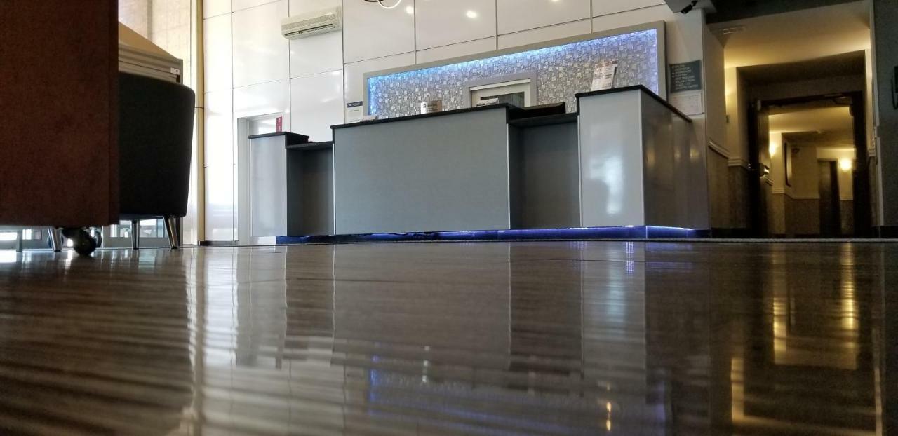 Best Western Laval-Montreal & Conference Centre Екстер'єр фото