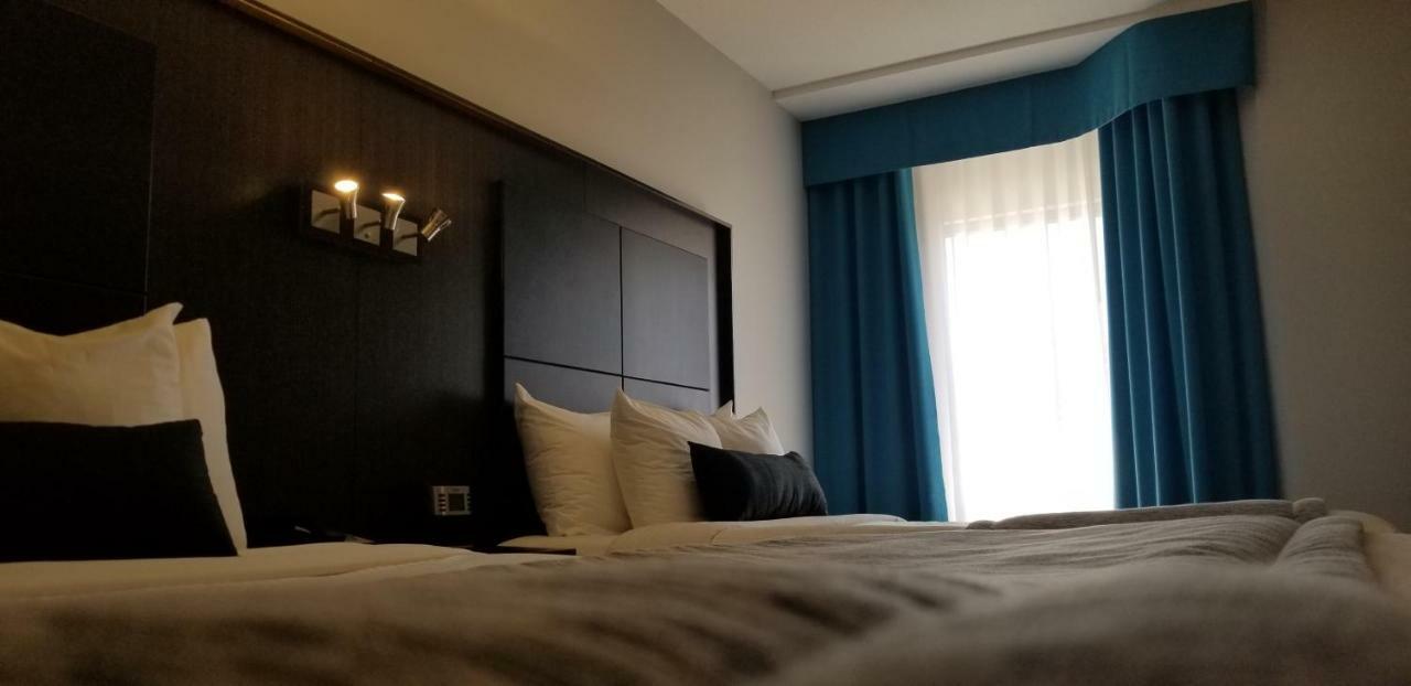 Best Western Laval-Montreal & Conference Centre Екстер'єр фото